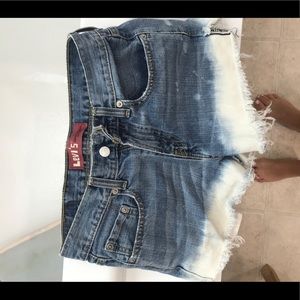 Levi’s white washed shorts